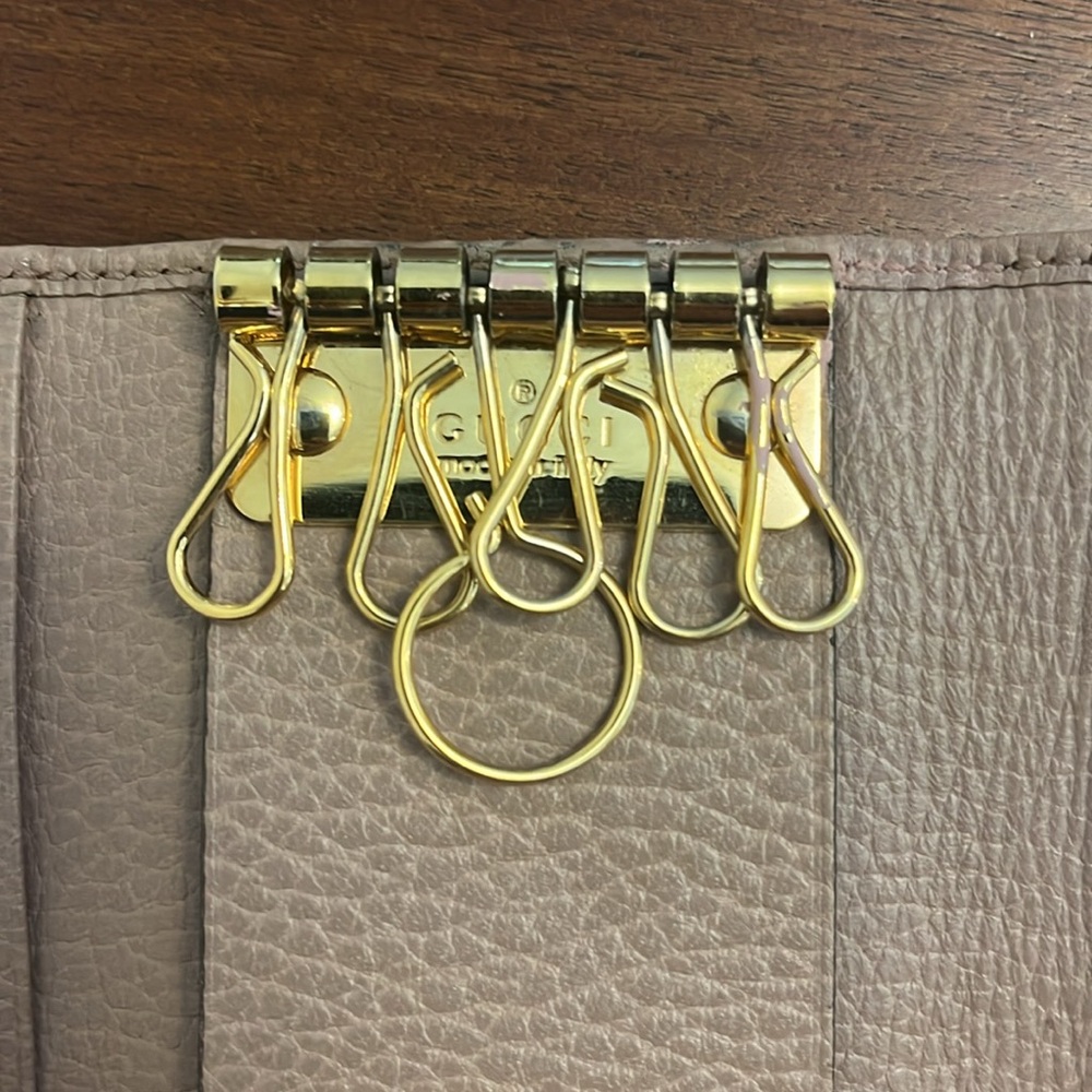 ❌SOLD❌Gucci Marmont Key Holder - Picture 8 of 9